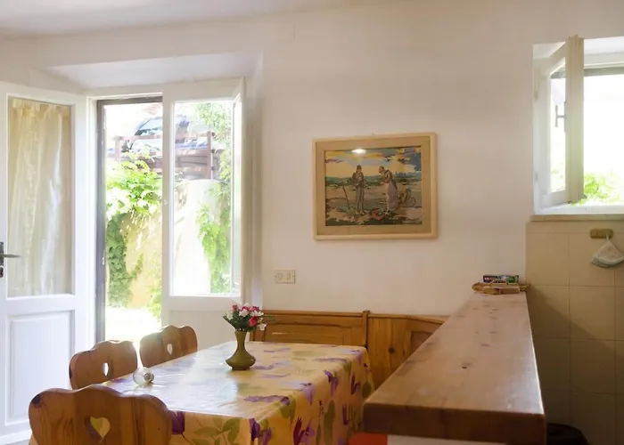 Sabbia 马里纳-迪卡斯塔涅托